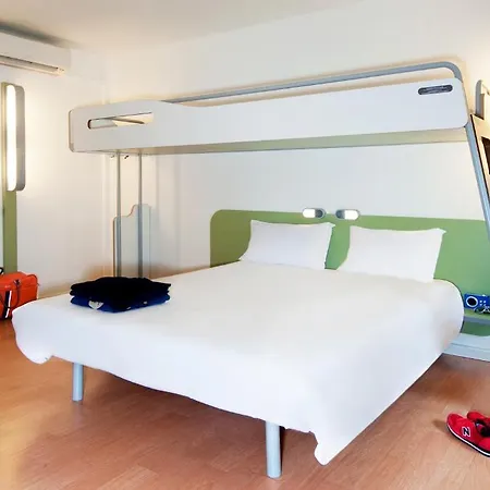 Ibis Budget Sud A9/a61 Hotel 2*