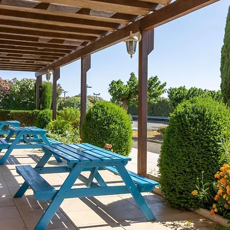 Ibis Budget Sud A9/a61 2*