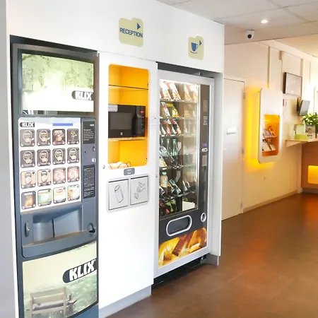 Hotel Ibis Budget Sud A9/a61 2*