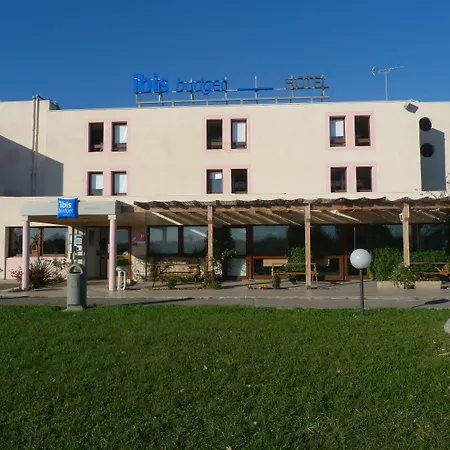 Hotel Ibis Budget Sud A9/a61 2*