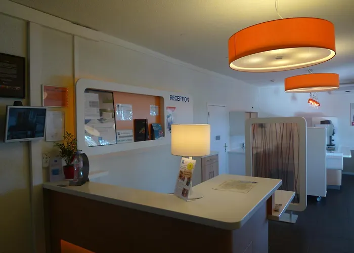 Hotel Ibis Budget Sud A9/a61 2*