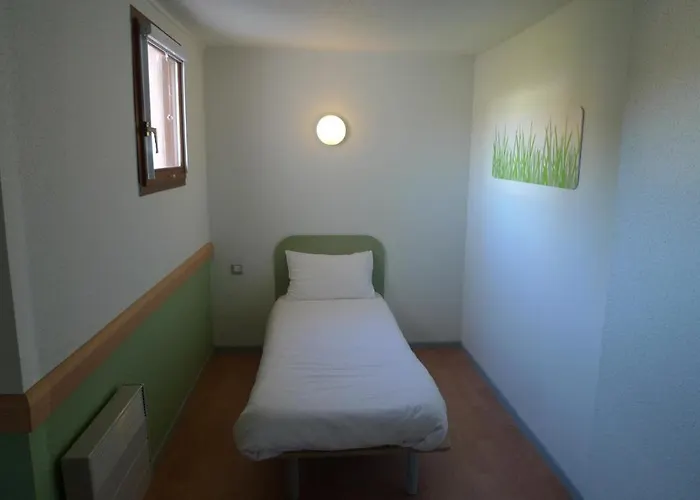 Ibis Budget Sud A9/a61 Hotel 2*